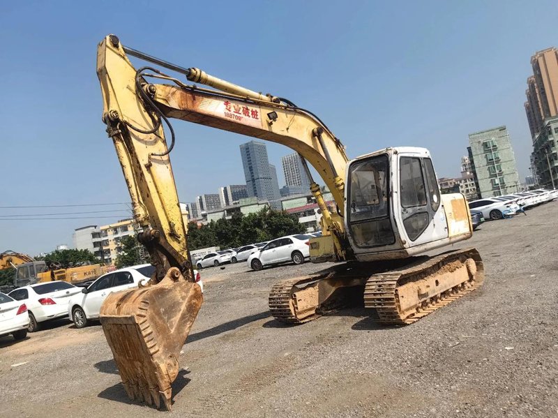 解锁未来建设新可能:挖掘机械设备出租趋势